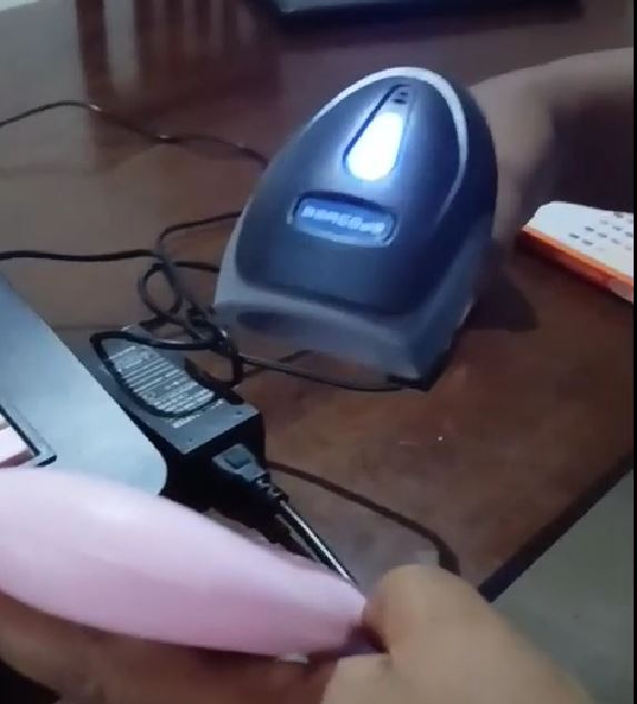Barcode scanner connecting